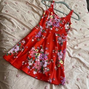 Red flowery dress from Dividwd